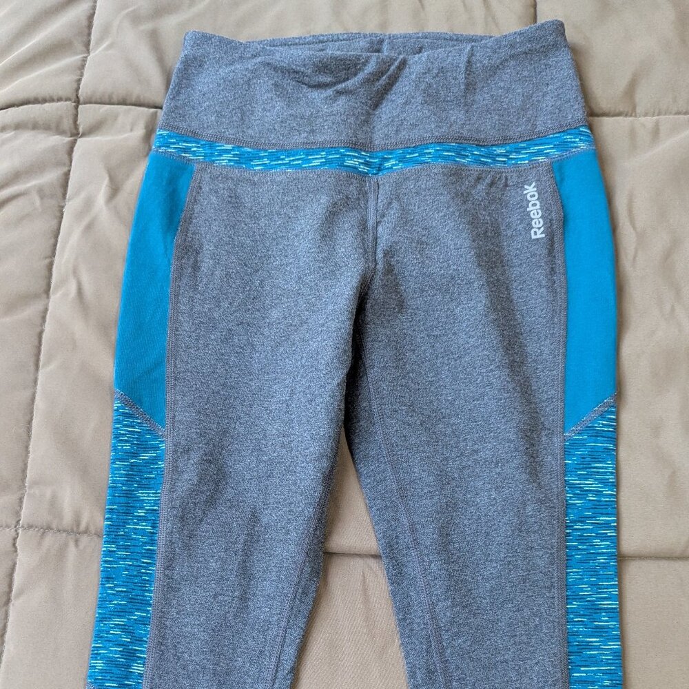 NWOT - Women's Reebok Activewear- leggings Gray & Blue, Size XS